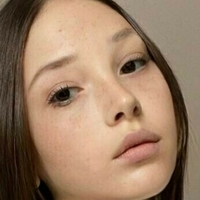 bustypetite01 Meztelen