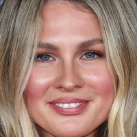 Caitlin Manley Meztelen