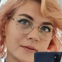 Caroline Haas Meztelen