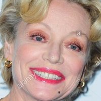 Caroline Sihol Meztelen