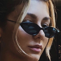 Cata Freer Meztelen