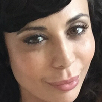 Catherine Bell Meztelen