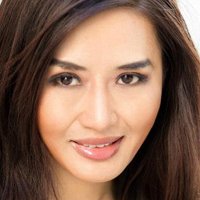 Catherine Chen Meztelen