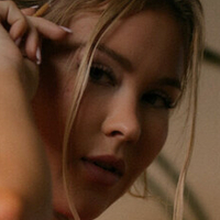 Catlin Hill Meztelen