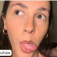 Ceri ASMR Meztelen