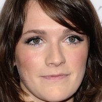 Charlotte Ritchie Meztelen