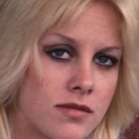 Cherie Currie Meztelen