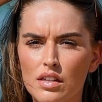 Chloe Ross Meztelen