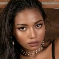Chloe Saat Meztelen