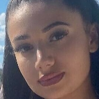 Christina April Amaral Meztelen