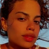 Clara Buarque Meztelen