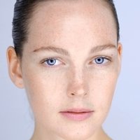 Clare Durant Meztelen