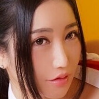 Comacomachi Meztelen