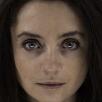 Cosmina Stratan Meztelen