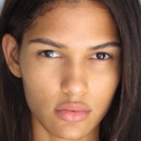Cris Urena Meztelen