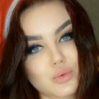 curvyagathafree Meztelen