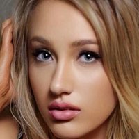 Dallas Chandler Meztelen