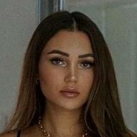 Dana Feist Meztelen
