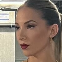 Daniela Machado Meztelen