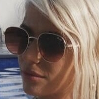 Danielle Harold Meztelen