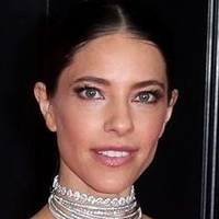 Debi Nova Meztelen