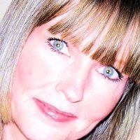 Deborah Foreman Meztelen