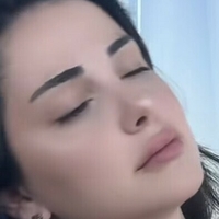 Deniz Bağdaş Meztelen