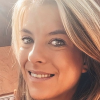 Diana Meztelen