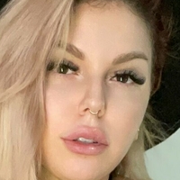 dilylabloom Meztelen