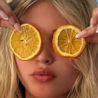 Dominique Elwes Meztelen