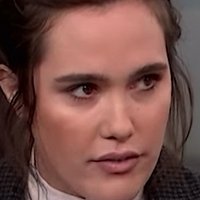 Eden Brolin Meztelen