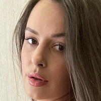 eeemilyyy Meztelen