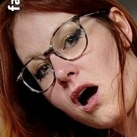 Einhorny WG Meztelen