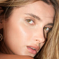 Eliane Rabo Meztelen