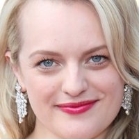 Elisabeth Moss Meztelen
