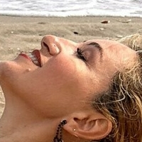 elisadreams Meztelen