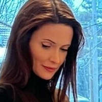 Elizabeth Tulloch Meztelen