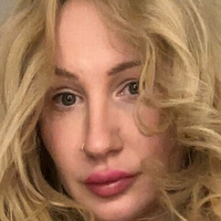 elizabethrabbit Meztelen