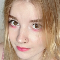 ellenius Meztelen
