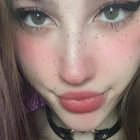 _Elli_Queen_ Meztelen