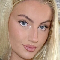 elsathorafree Meztelen