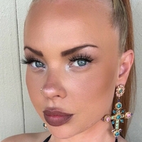 Emilie Brooklyn Meztelen