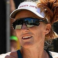 Emily Day Meztelen