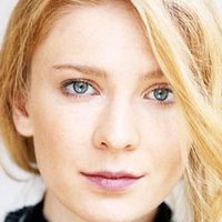 Emily Galvin Meztelen