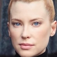 Emma Booth Meztelen