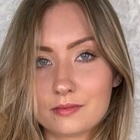 Emma Sirus Meztelen