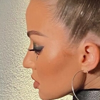 erikacostell Meztelen