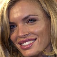 Esther Canadas Meztelen