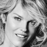 Eva Herzigova Meztelen