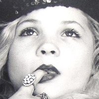 Eva Ionesco Meztelen